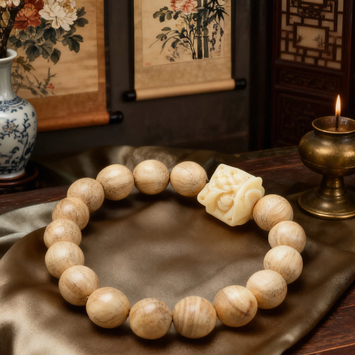 Aquilaria Bracelet with Auspicious beast - Calming the mind, Protecting, Supplementing Wood, Counteract evil force