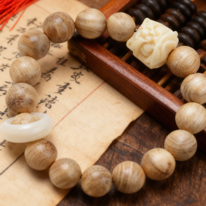 Aquilaria Bracelet with Auspicious beast Rotating ring - Calming the mind, Changing luck, Supplementing Wood, Counteract evil force
