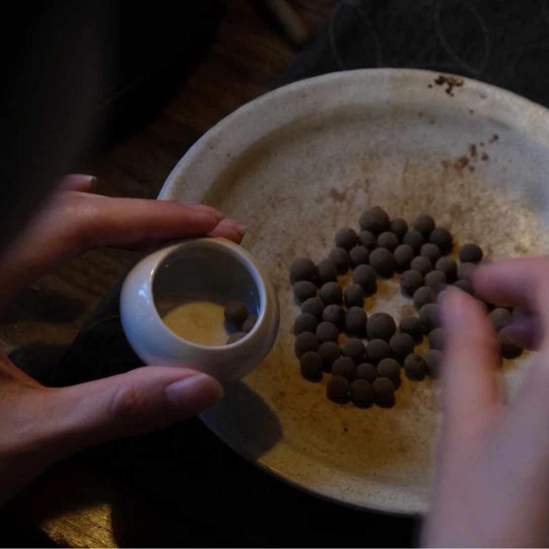 How to Use Your Bracelet as a Meditation Tool: A Beginner's Guide