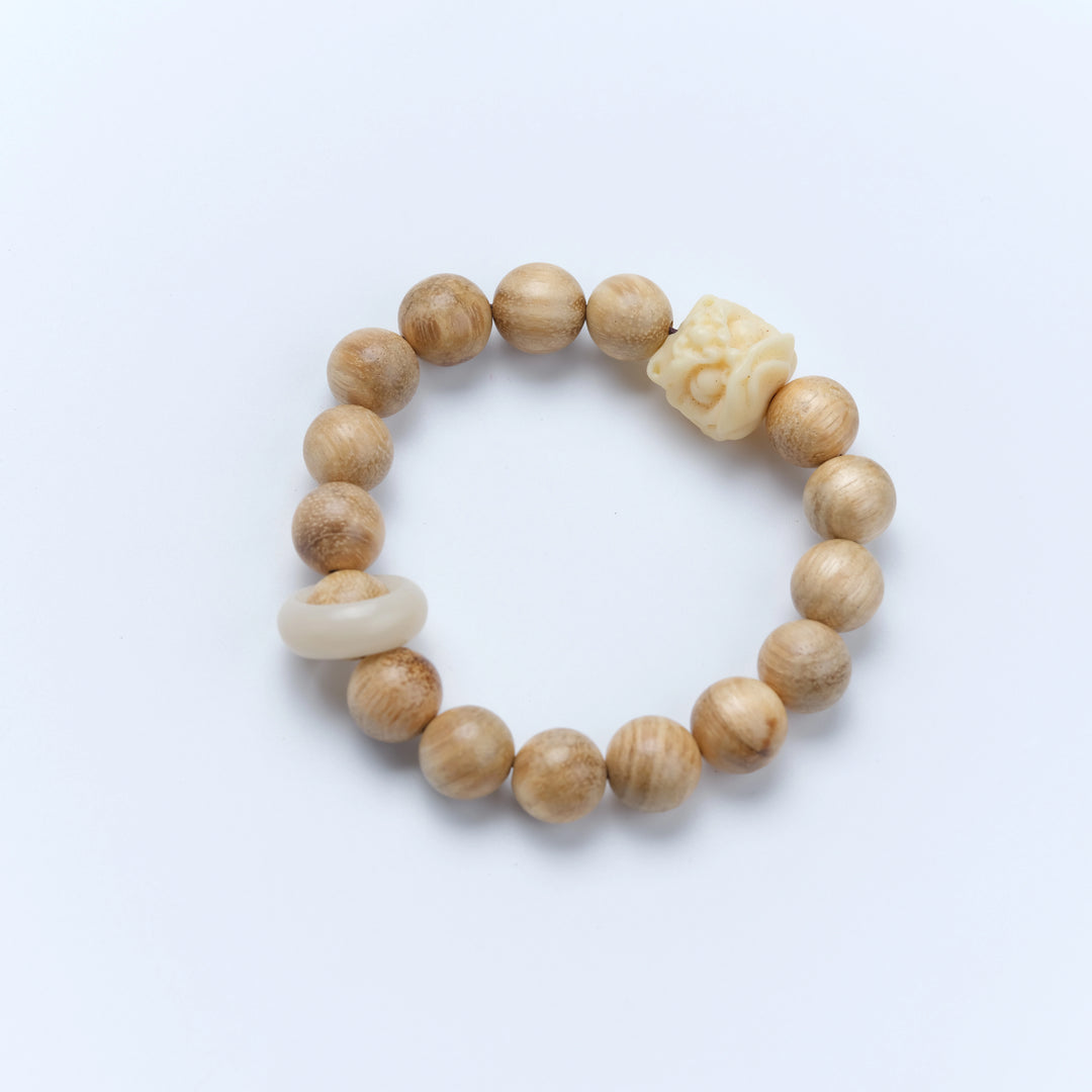 Aquilaria Bracelet with Auspicious beast Rotating ring - Calming the mind, Changing luck, Supplementing Wood, Counteract evil force