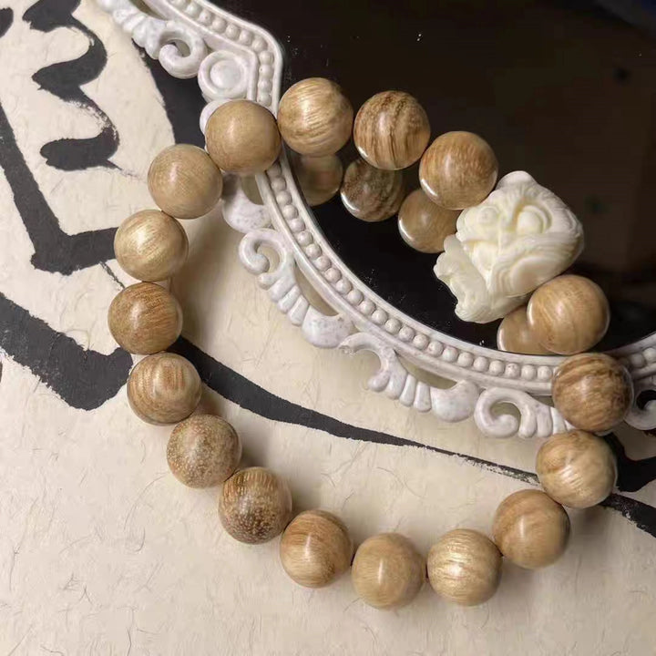 Aquilaria Bracelet with Auspicious beast - Calming the mind, Protecting, Supplementing Wood, Counteract evil force