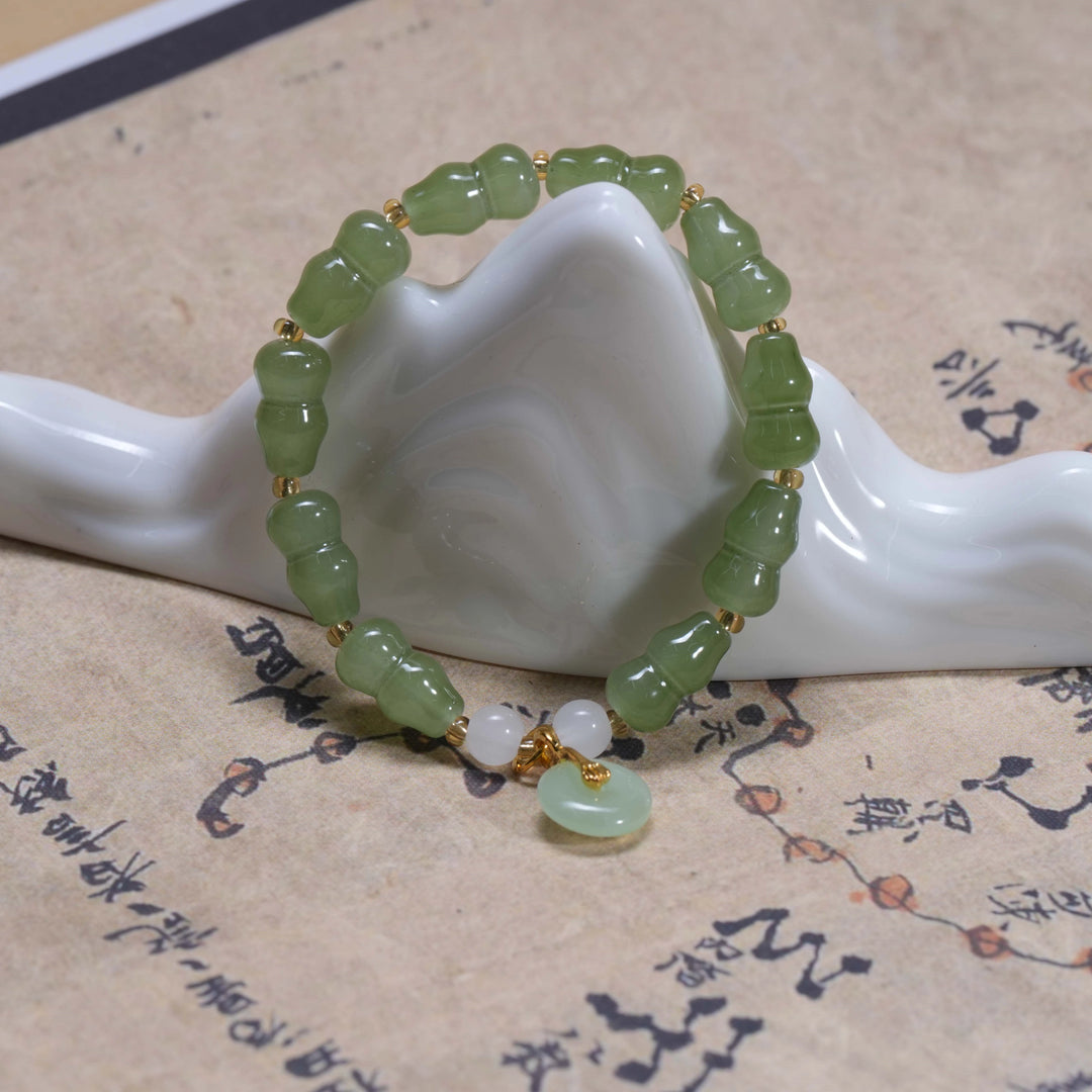 Aventurine Bracelet with Gourd & Ping’an Buckle – Feminine Blessings & Abundance