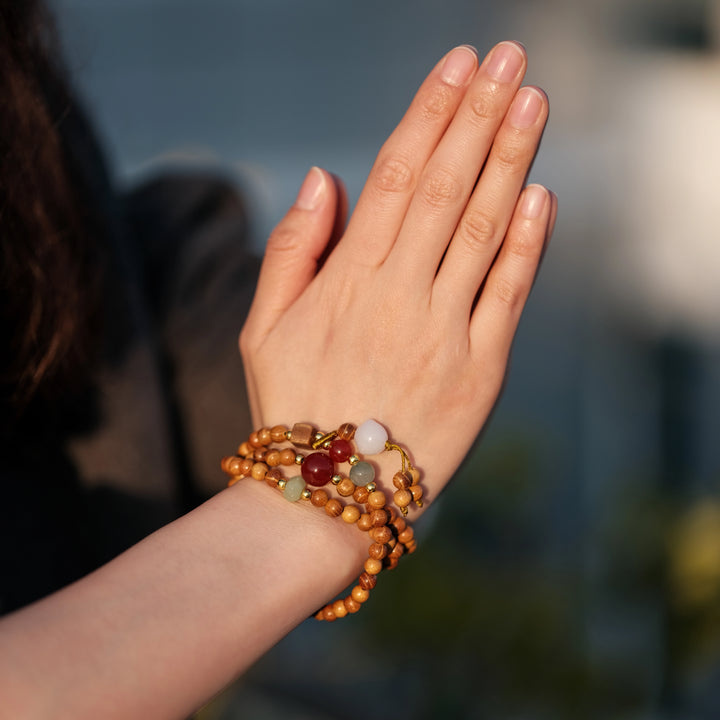 Joyful Aura & Stress Relief — Lucky Cat Paw Energy Bracelet