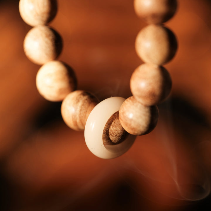 Aura Shield & Karmic Alignment — Aromatic Guardian Lion Bracelet