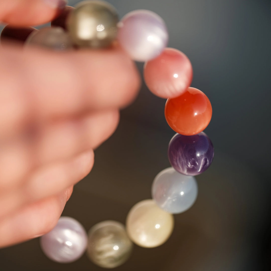 Pure Mica Bracelet — Natural Iridescence & Smooth Presence