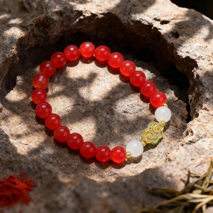 Red Agate Bracelet with Auspicious Cloud – Feminine Luck & Elegance